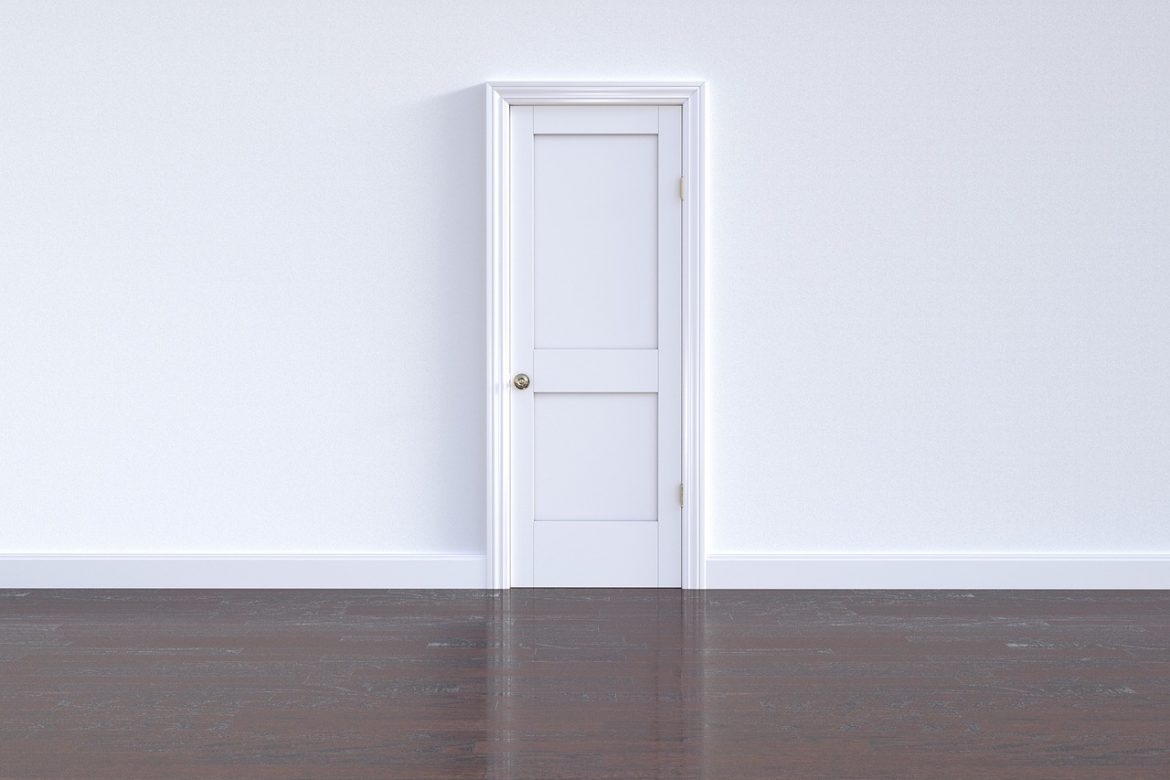 Jak skutecznie odnowić samemu drzwi?
